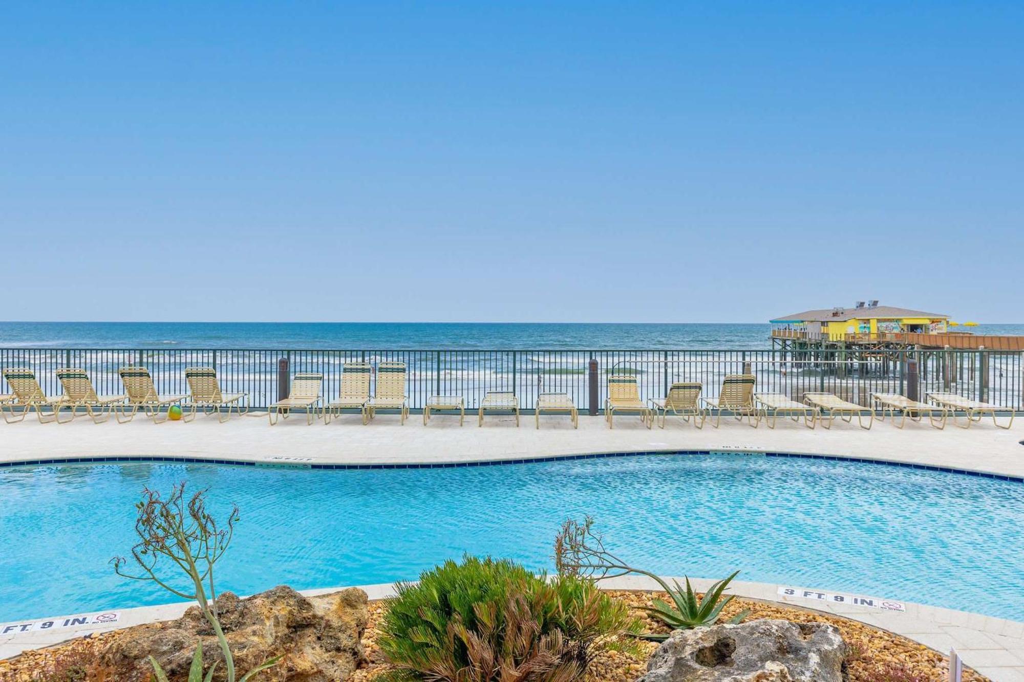 Ocean Front Condo With Amazing Views! Sunglow Resort 402 By Brightwild Daytona Beach Shores Exteriör bild